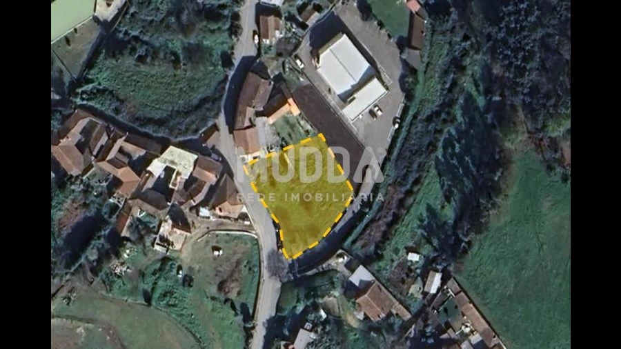 Terreno para Venda em Romariz
