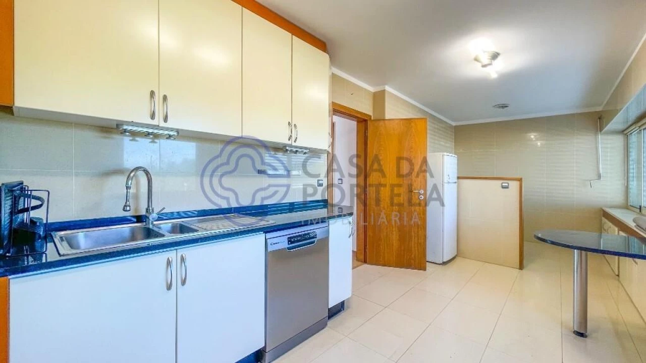 Apartamento T4 para Venda em Torreira Foto 17