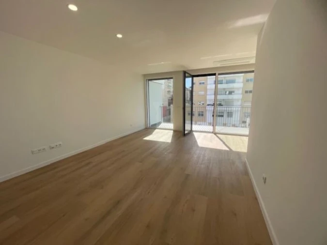 Apartamento T3 para Venda em Leiria, Pousos, Barreira e Cortes Foto 7