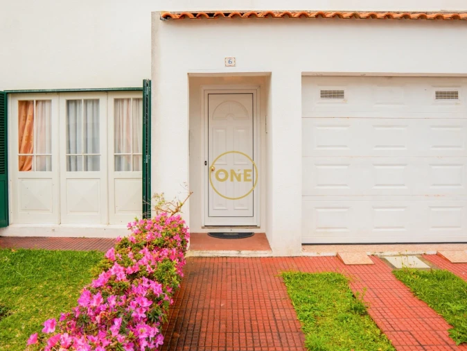 Moradia T4 para Venda em Ponta Delgada (São Pedro) Foto 17