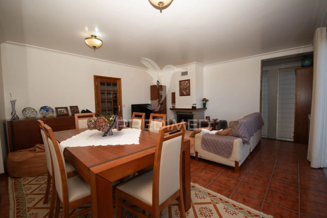 Moradia T3 para Venda em Avelãs de Ambom e Rocamondo Foto 11