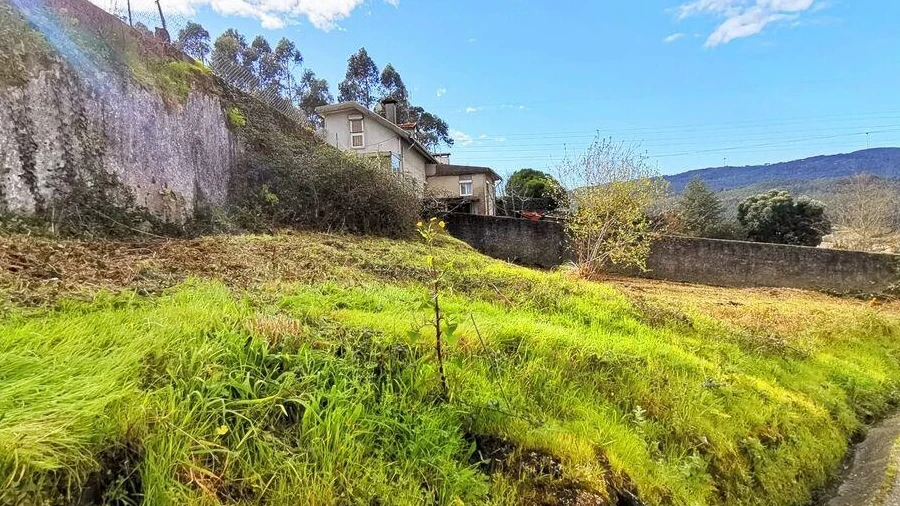 Terreno para Venda em Perre