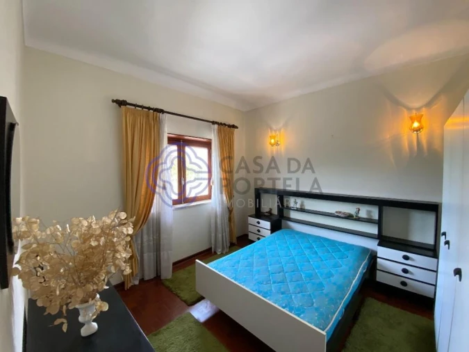 Moradia T3 para Venda em Almalagues Foto 13