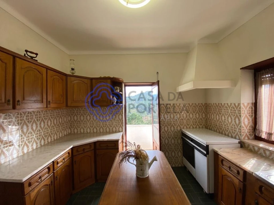 Moradia T3 para Venda em Almalagues Foto 6