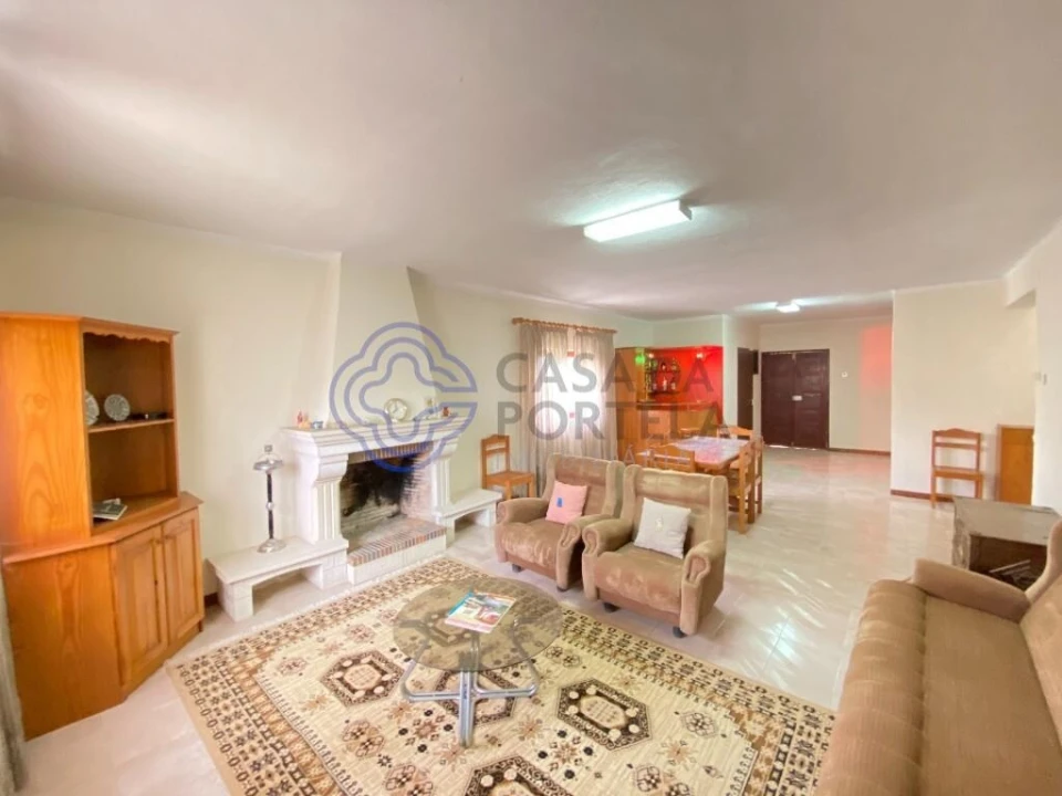 Moradia T3 para Venda em Almalagues Foto 16