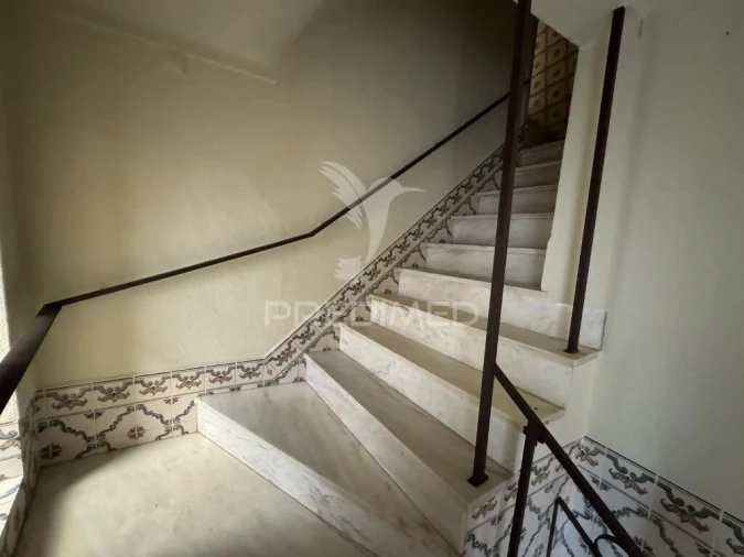 Apartamento T3 para Venda em Fronteira Foto 2