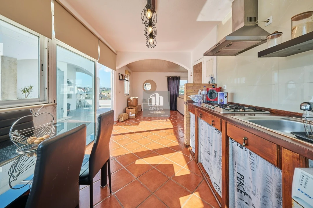 Apartamento T6 para Venda em Caparica e Trafaria Foto 26