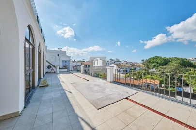 Apartamento T6 para Venda em Caparica e Trafaria