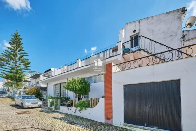 Apartamento T6 para Venda em Caparica e Trafaria