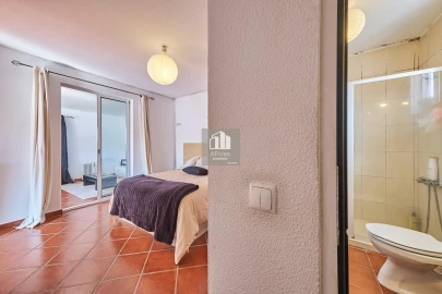 Apartamento T6 para Venda em Caparica e Trafaria