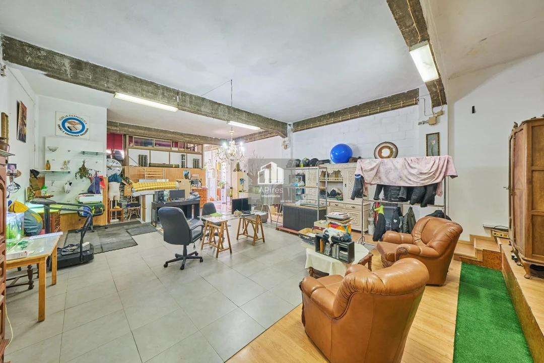 Apartamento T6 para Venda em Caparica e Trafaria Foto 40