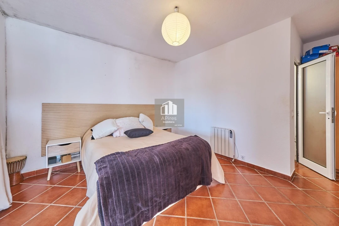 Apartamento T6 para Venda em Caparica e Trafaria Foto 27