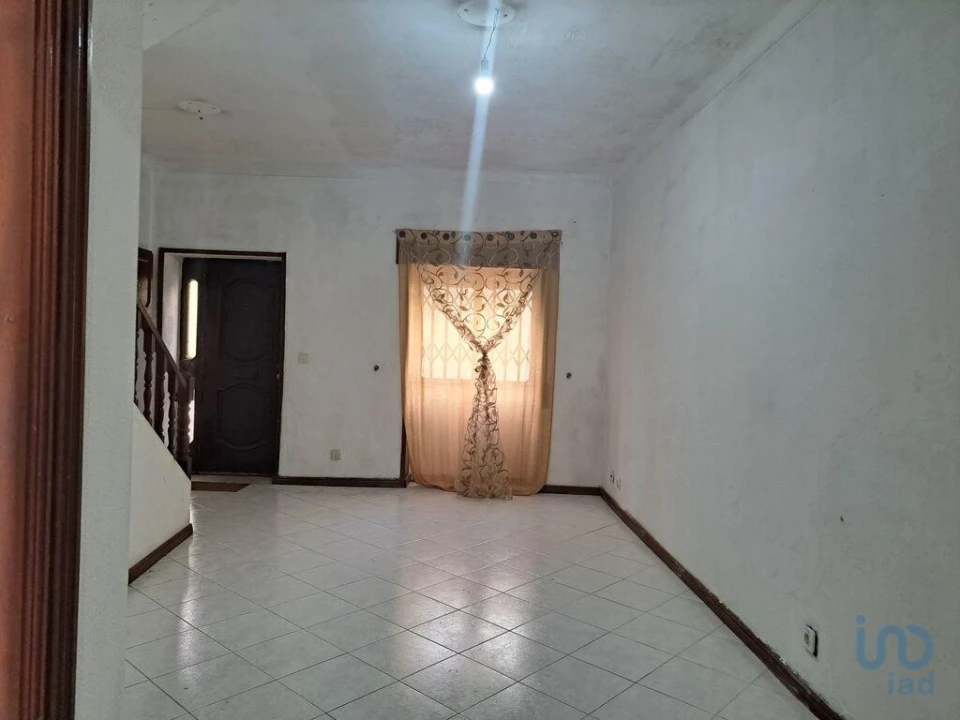 Moradia T3 para Venda em Mafamude e Vilar do Paraíso Foto 4