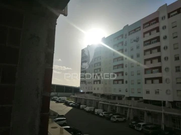 Apartamento T3 para Venda em Corroios