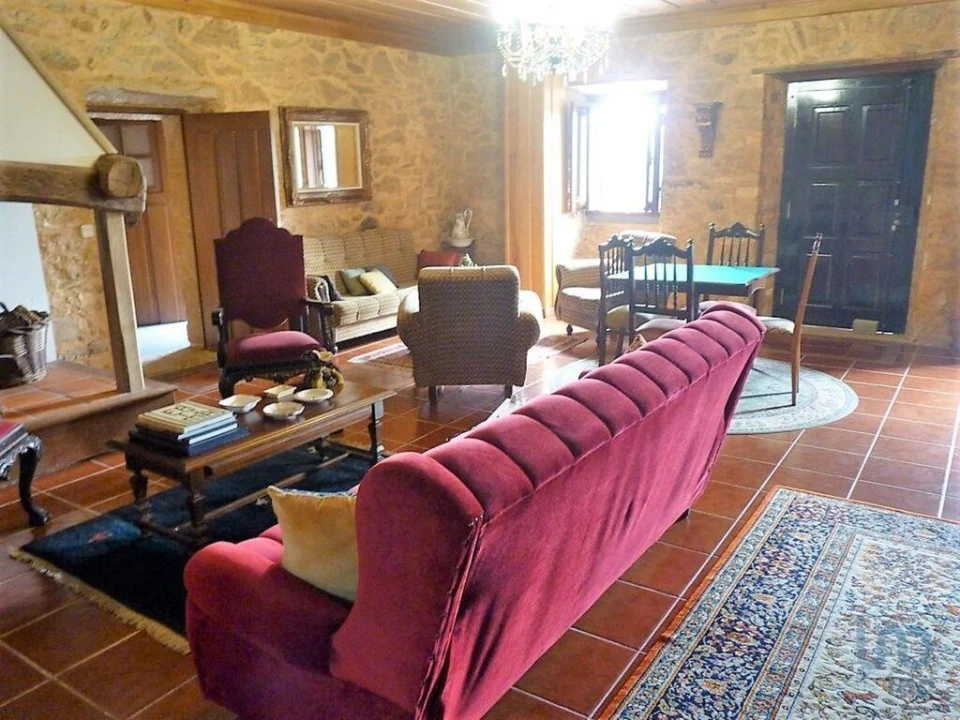 Moradia T4 para Venda em Fatima Foto 4