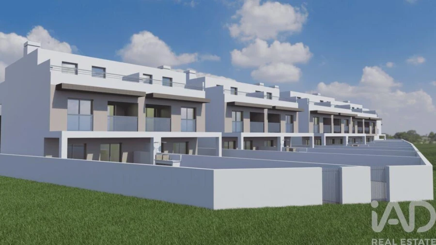 Moradia T3 para Venda em Vila Nova de Cacela Foto 4