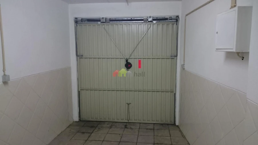 Garagem para Venda em União das Freguesias de Setúbal Foto 4