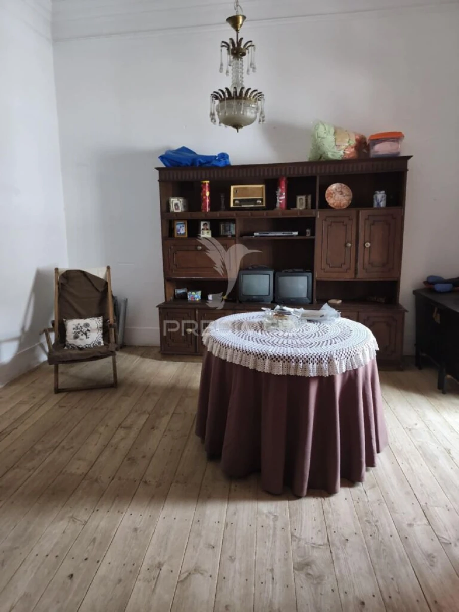 Moradia T9 para Venda em Nossa Senhora da Conceição e São Bartolomeu Foto 18