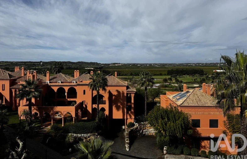 Apartamento T3 para Venda em Alcantarilha e Pêra Foto 16