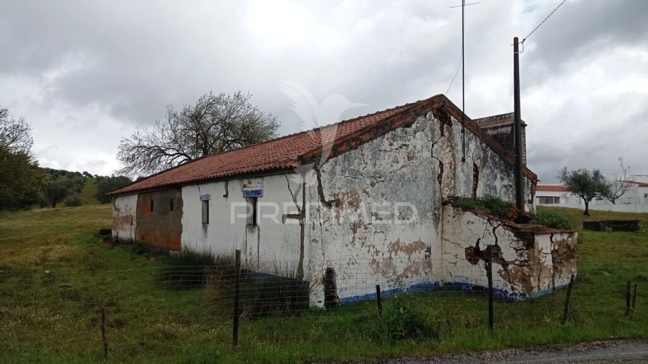 Quinta T4 para Venda em Pavia Foto 11