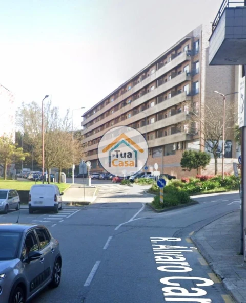 Loja para Venda em Braga (São José de São Lázaro e São João do Souto)