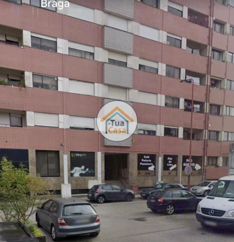 Loja para Venda em Braga (São José de São Lázaro e São João do Souto)