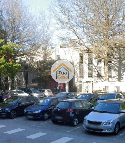 Loja para Venda em Braga (São José de São Lázaro e São João do Souto)