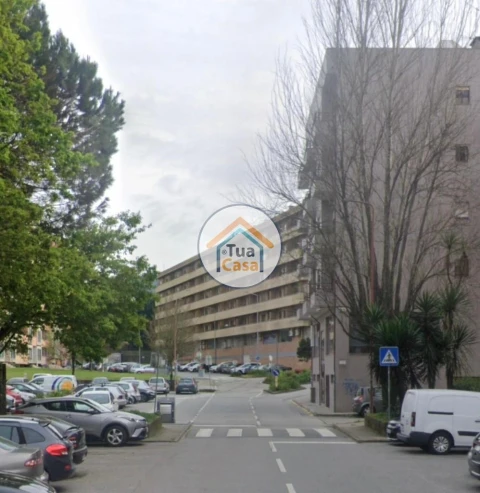 Loja para Venda em Braga (São José de São Lázaro e São João do Souto)
