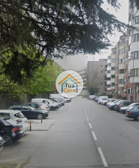 Loja para Venda em Braga (São José de São Lázaro e São João do Souto)