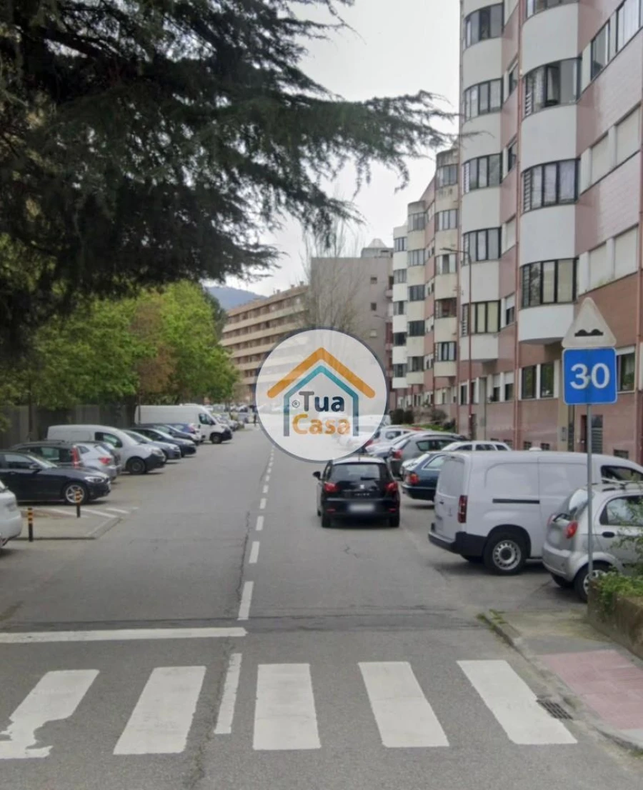 Loja para Venda em Braga (São José de São Lázaro e São João do Souto) Foto 7