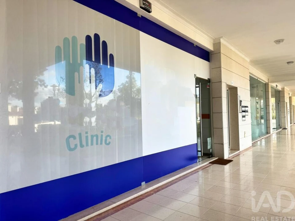 Loja para Venda em Meirinhas Foto 25