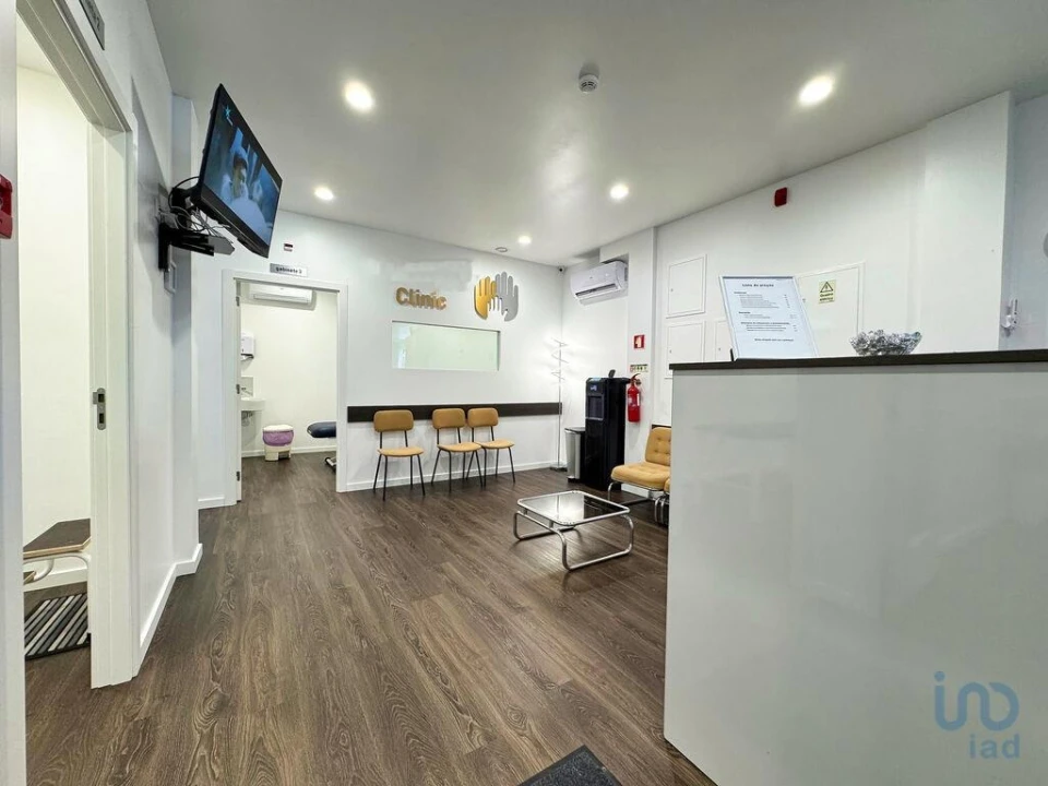 Loja para Venda em Meirinhas Foto 3