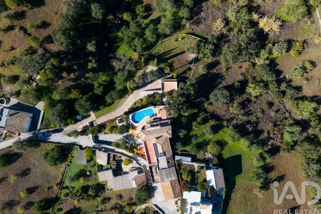 Moradia T6 para Venda em Querença, Tôr e Benafim Foto 19