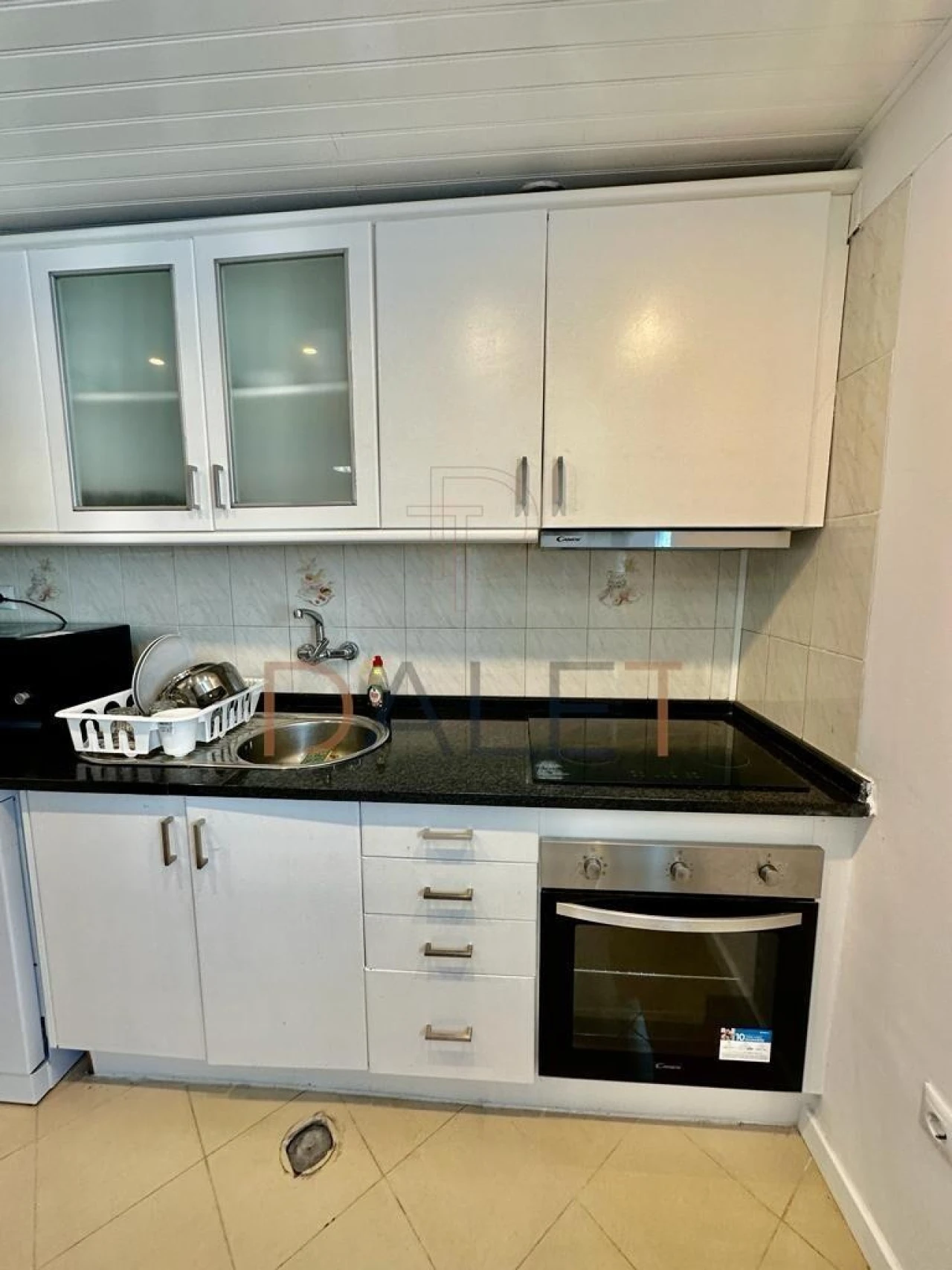 Quarto para Arrendamento em Ajuda Foto 4