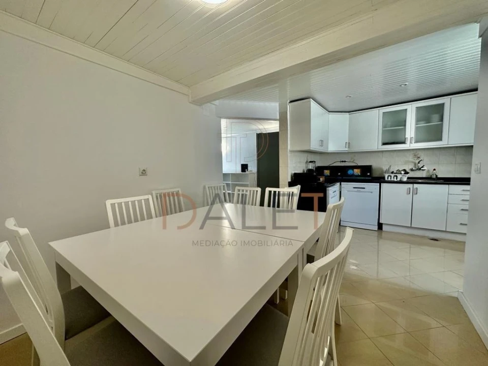 Quarto para Arrendamento em Ajuda Foto 8