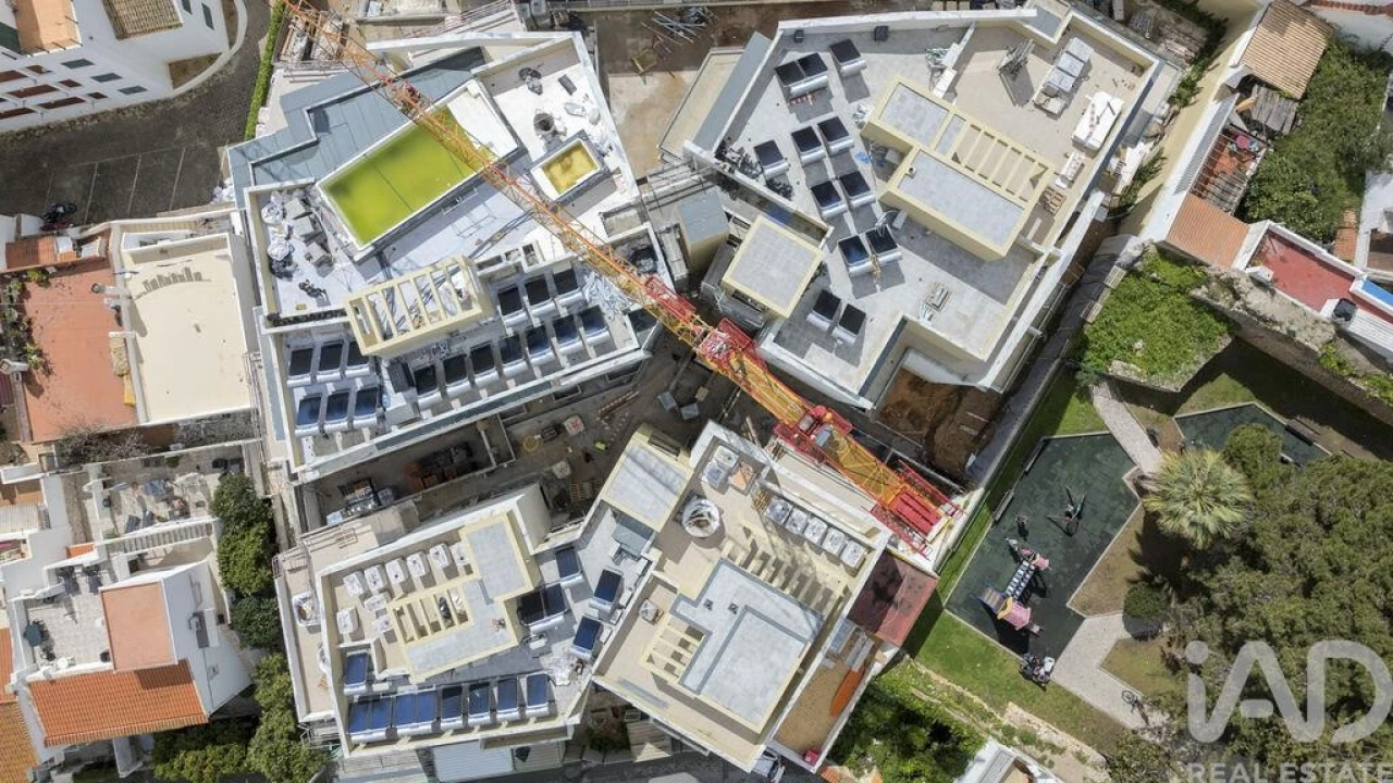 Apartamento T1 para Venda em Alvor Foto 8