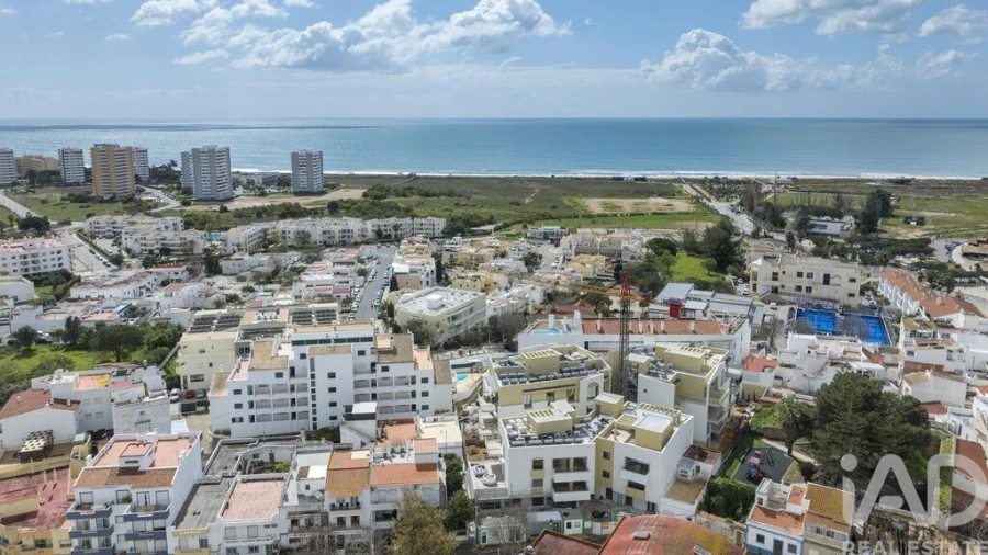 Apartamento T1 para Venda em Alvor Foto 7