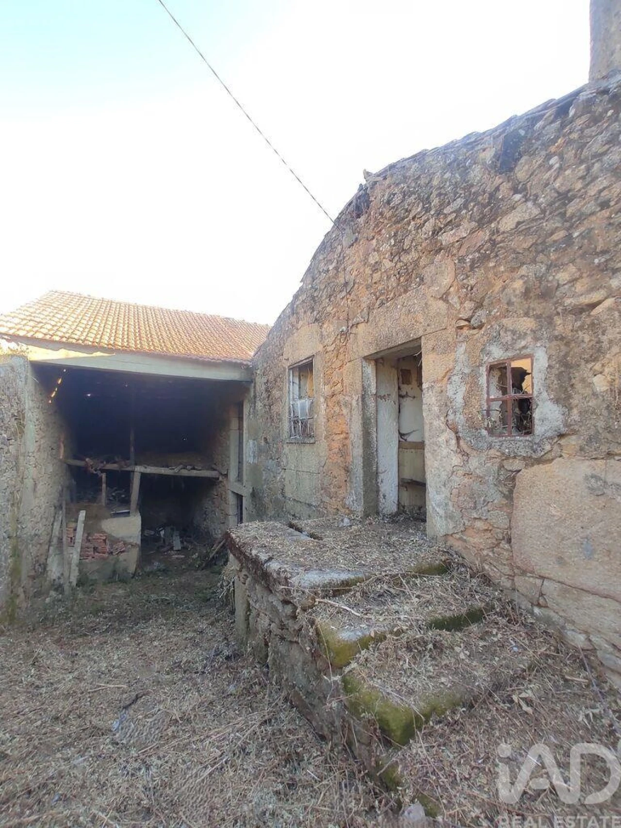 Moradia para Venda em Quadrazais Foto 4