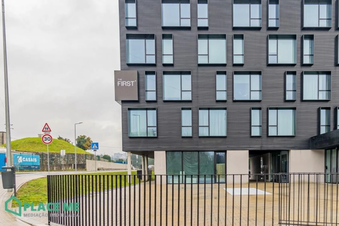 Apartamento T1 para Arrendamento em Azurem Foto 21