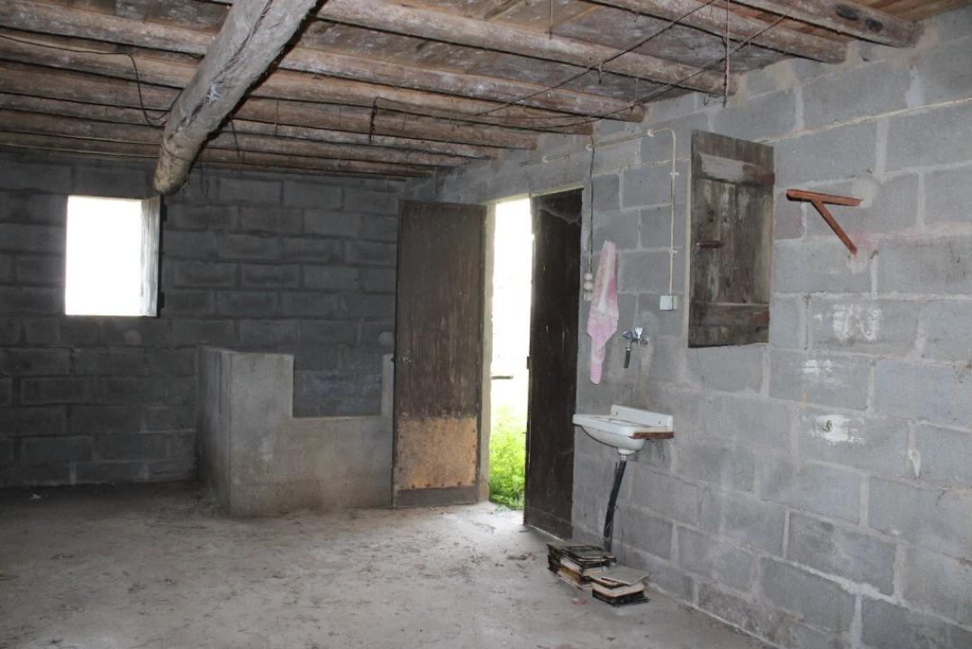 Moradia T3 para Venda em Chãos Foto 11