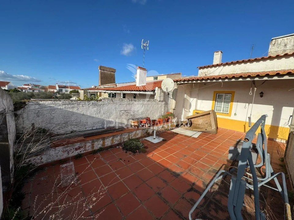 Moradia T3 para Venda em Fronteira Foto 12