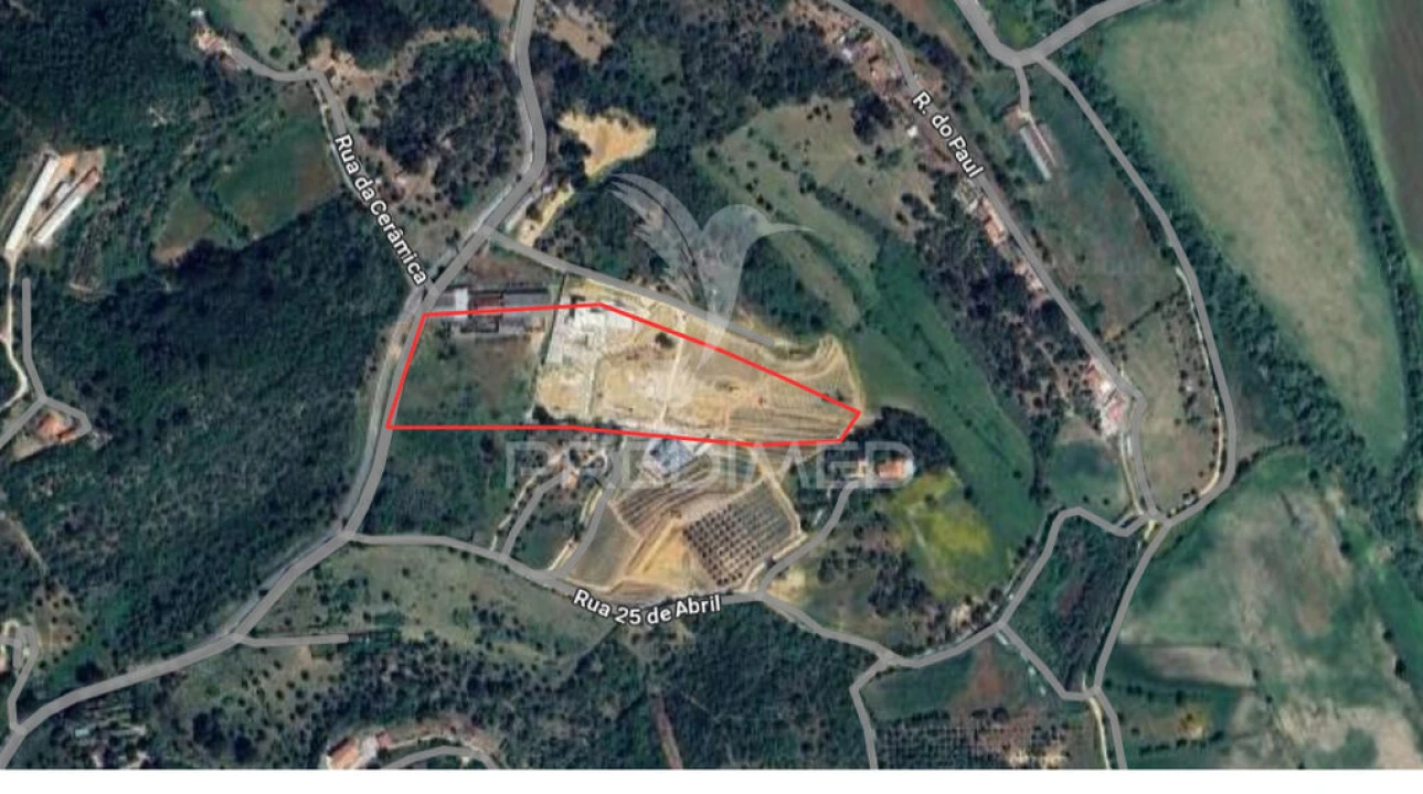 Prédio para Venda em Povoa da Isenta Foto 8