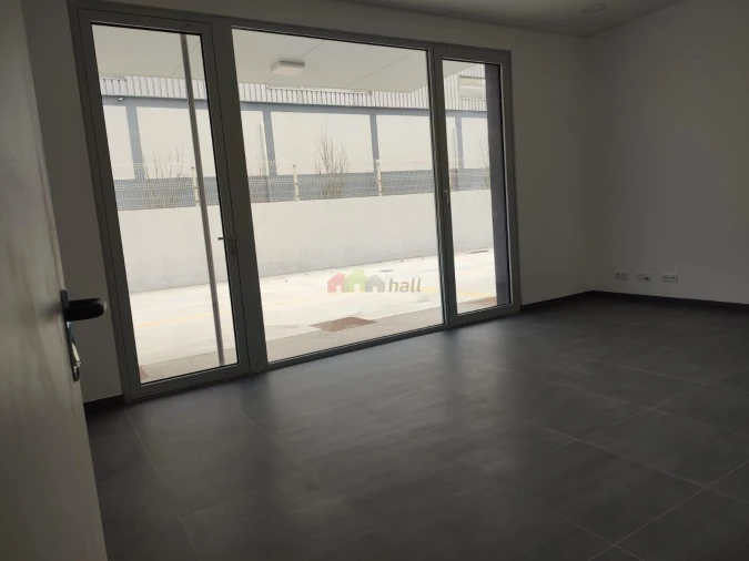 Armazém para Arrendamento em Moita Foto 4