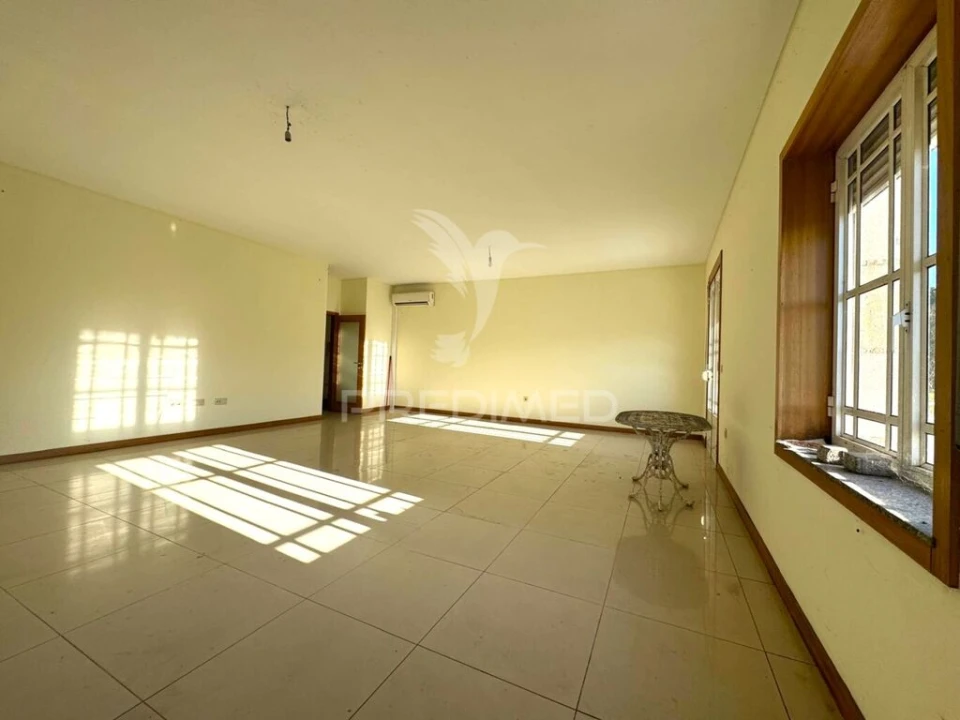 Quinta T4 para Venda em Abação e Gémeos Foto 14