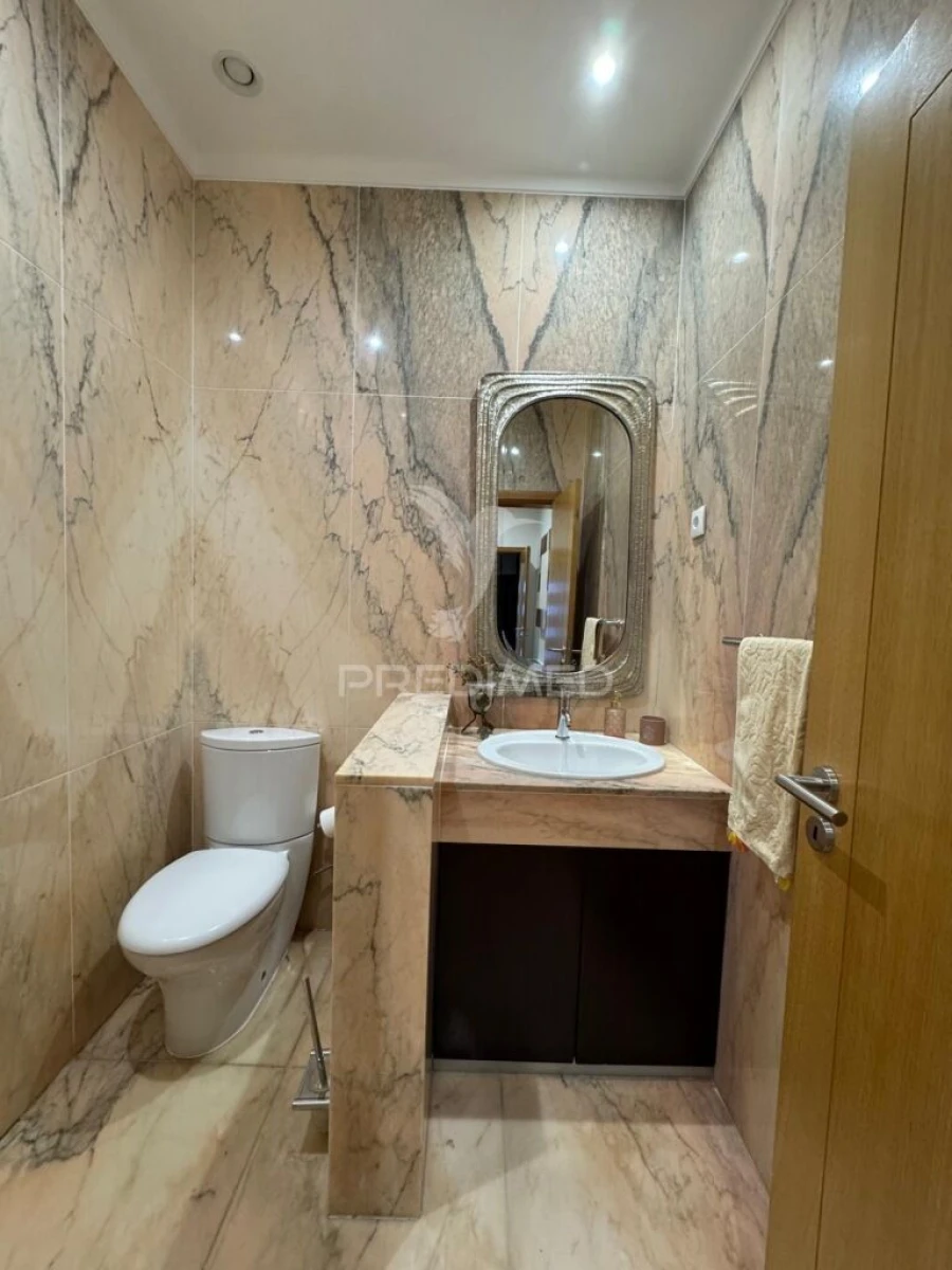 Moradia T4 para Venda em Santo Emilião Foto 15