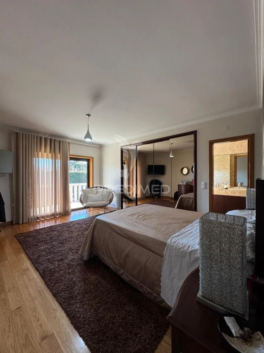 Moradia T4 para Venda em Santo Emilião Foto 19