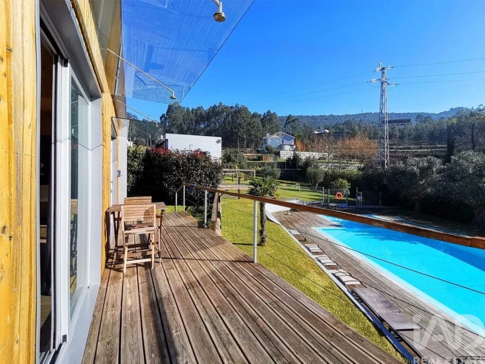 Moradia T8 para Venda em Gandra e Taião Foto 16