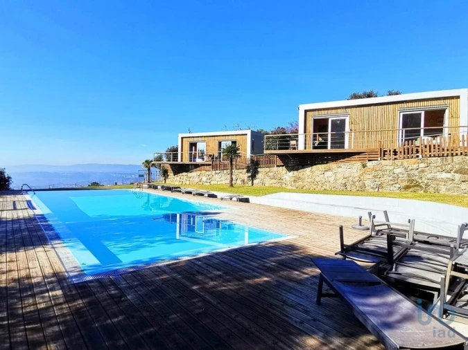 Moradia T8 para Venda em Gandra e Taião