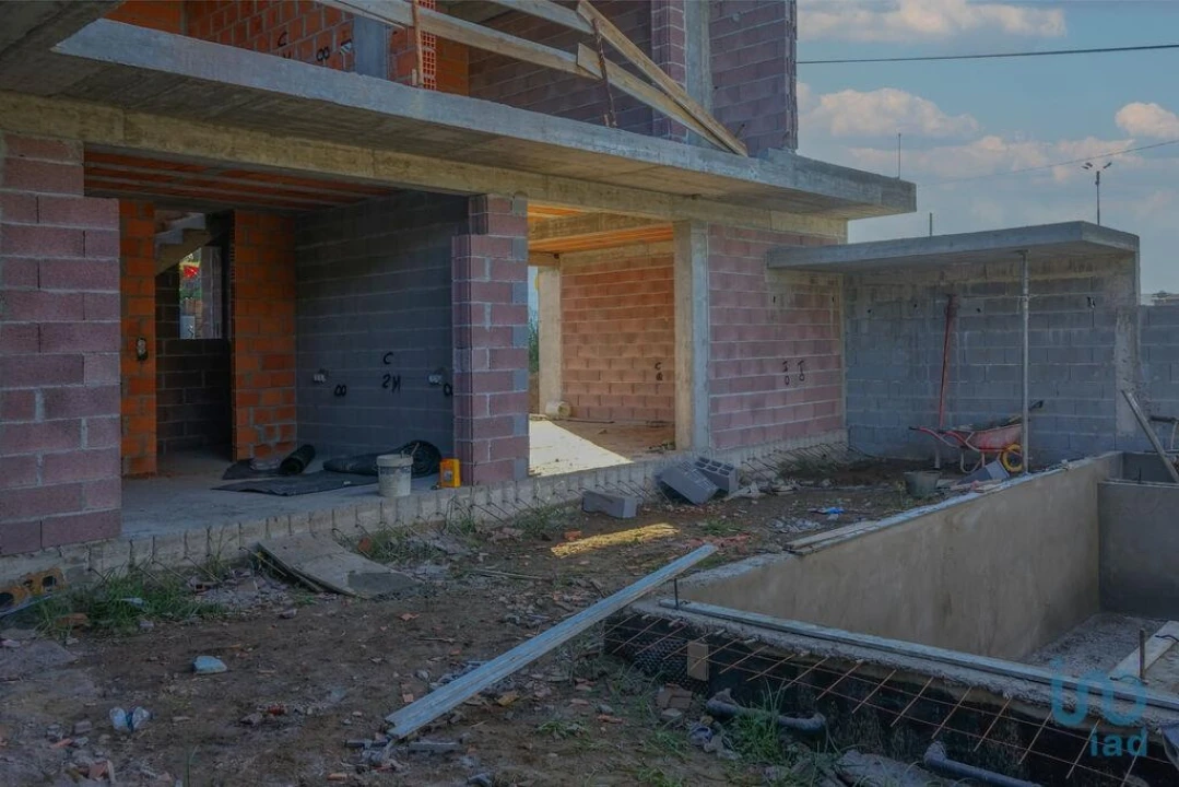 Moradia T3 para Venda em Palmeira de Faro e Curvos Foto 8