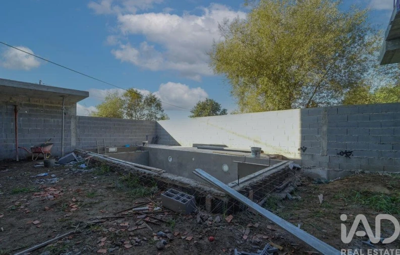 Moradia T3 para Venda em Palmeira de Faro e Curvos Foto 18